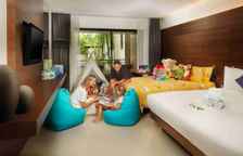 Номер Семейный с балконом и с видом на сад