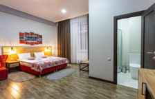 Номер Делюкс