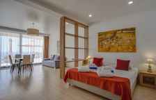 Двухместный номер Супериор с выходом к бассейну с видом на море