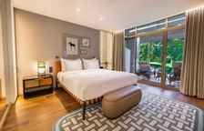 Двухместный люкс с балконом и с видом на сад