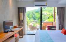 Двухместный номер Deluxe с частичным видом на море