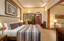 Полулюкс с балконом и с видом на горы