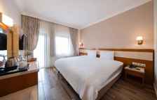 Двухместный номер Deluxe с балконом и с видом на море