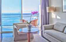 Двухместный номер Superior с балконом и с видом на море