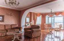 Люкс Cosmos с видом на озеро