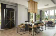 Вилла клубная Albatros с 3 комнатами с балконом