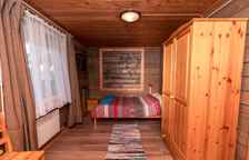 Шестиместный коттедж с 3 комнатами