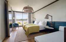 B Block Standard с видом на окрестности