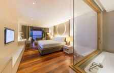 Двухместный люкс Dara Beachfront с видом на море