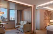 Полулюкс с видом на город