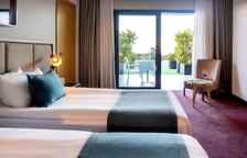 Номер Deluxe с балконом и с видом на сад