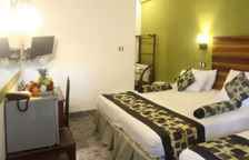 Номер Deluxe с видом на бассейн