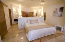 Двухместная Laguna Villa Suite