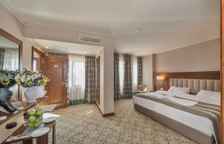 Двухместный люкс с балконом и с видом на море