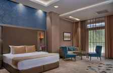 Люкс Семейный с 2 комнатами с балконом