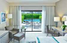 Номер Swim Up Superior