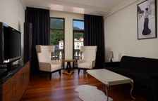 Двухместный полулюкс с французским балконом и с видом на площадь