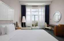 Двухместный номер Улучшенный с балконом и с видом на береговую линию