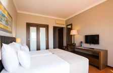 Одноместный номер Standard с балконом и с видом на реку