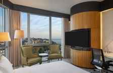 Двухместный номер Deluxe с частичным видом на море