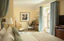 Двухместный номер с видом на Исаакиевский собор Four Seasons