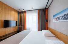 Люкс + новогодний банкет с программой и бранч