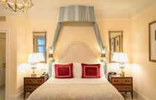 Двухместный номер с видом на Адмиралтейство и парк Four Seasons