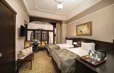 Двухместный номер Guest with Atrium View