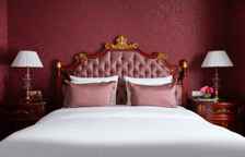 Люкс Presidential с балконом и с красивым видом из окна