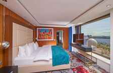 Двухместный люкс Представительский с 3 комнатами с видом на реку