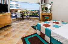 Полулюкс с балконом и с красивым видом из окна