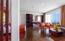 Люкс Deluxe с балконом и с видом на океан