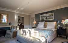 Полулюкс с балконом и с видом на озеро