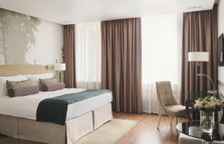 Двухместный номер Улучшенный с видом в Атриум