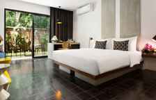 Двухместный люкс Deluxe с балконом и с видом на сад