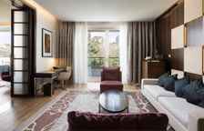 Двухместный люкс с гостиной Signature с видом на парк