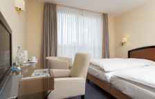 Семейные апартаменты с 2 комнатами с видом на сад