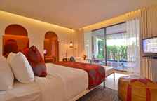 Одноместный люкс с видом на бассейн