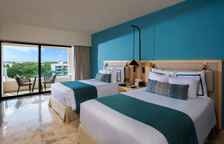 Двухместный номер Preferred Club with Marina view