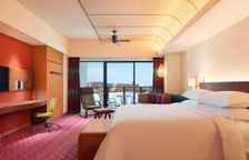 Двухместный номер Premium Ocean South Tower с балконом и с видом на океан
