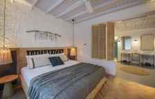 Двухместный номер Premium с видом на бассейн