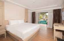 Двухместный номер Pool Access