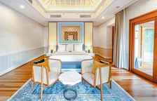 Двухместные Beach Residence с бассейном Signature c 1 комнатой с видом на закат