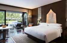 Двухместный номер с видом на бассейн