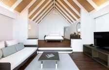 Двухместная вилла на воде Dhoni