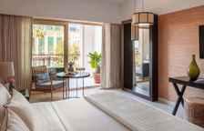 Двухместный люкс Palms c 1 комнатой с балконом и с видом на бассейн