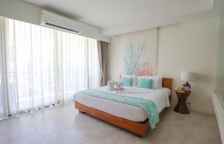 Четырёхместный номер Connecting Deluxe с 2 комнатами с балконом