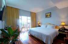 Люкс Somadevi Grand с балконом