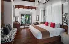 Двухместная вилла с бассейном Hydro