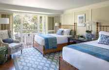 Номер с частичным видом на океан